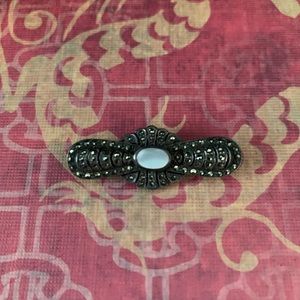 Antique vintage brooch pin costume jewelry